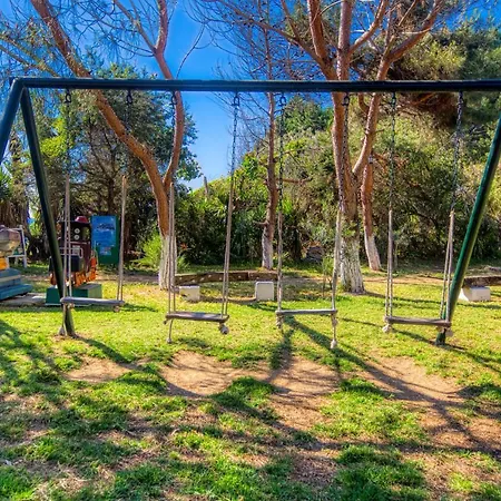 Christinas Apartman Ágios Matthaíos